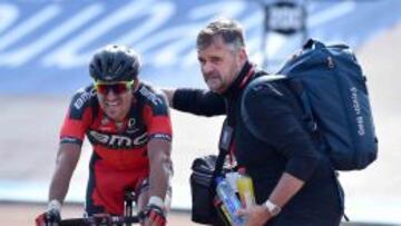 Van Avermaet, tras la Par&iacute;s-Roubaix.