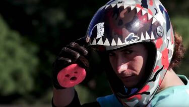 Sordo y patinando a 92 km/h, la increíble historia de Sergio Evans