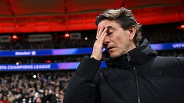(FILES) Tottenham Hotspur's Danish head coach Thomas Frank is pictured during the UEFA Champions League league phase- day 8 football match between Eintracht Frankfurt and Tottenham Hotspur in Frankfurt, western Germany, on January 28, 2026. Tottenham Hotspur have sacked coach Thomas Frank, the club announced on February 11, 2026. (Photo by Kirill KUDRYAVTSEV / AFP)