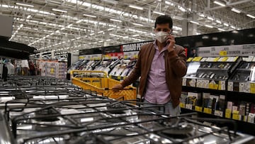 Segundo día sin IVA en Colombia. Conozca cómo podrá hacer reclamos y dónde denunciar casos de subida de precios en medio de la jornada de descuentos.