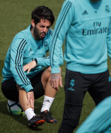 El susto de Isco protagoniza el entrenamiento del Madrid