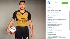 Alexis Sánchez presenta la nueva camiseta de Arsenal