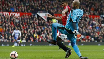 Britain Football Soccer - Manchester United v Reading - FA Cup Third Round - Old Trafford - 7/1/17 Manchester United&#039;s Marcus Rashford scores their fourth goal past Reading&#039;s Ali Al Habsi   Action Images via Reuters / Jason Cairnduff Livepic EDITORIAL USE ONLY. No use with unauthorized audio, video, data, fixture lists, club/league logos or &quot;live&quot; services. Online in-match use limited to 45 images, no video emulation. No use in betting, games or single club/league/player publications.  Please contact your account representative for further details.