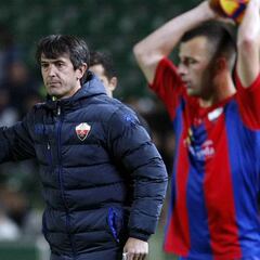 El club quiere que Pacheta siga dos años más en el banquillo