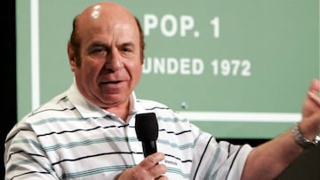 Garo Yepremian fue miembro del equipo imbatido de los Miami Dolphins que gan&oacute; la Superbowl en 1972.