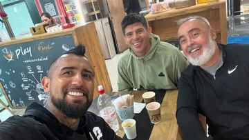 “Habíamos llegado a acuerdo, pero por mi relación con Vidal decidí decirle que no a Colo Colo”