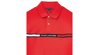 Tommy Hilfiger tiene en este polo ‘regular fit’ una propuesta que ha enamorado a los hombres más clásicos
