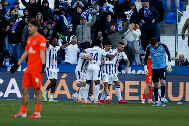Victoria contra viento y Zubieta