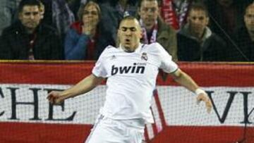 <b>SIGUE SU RACHA. </b>Benzema fue decisivo en la visita blanca al Calderón al marcar el 0-1 en el minuto 10.