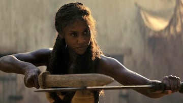 Spartacus: House of Ashur escena combate mala fans se ríen