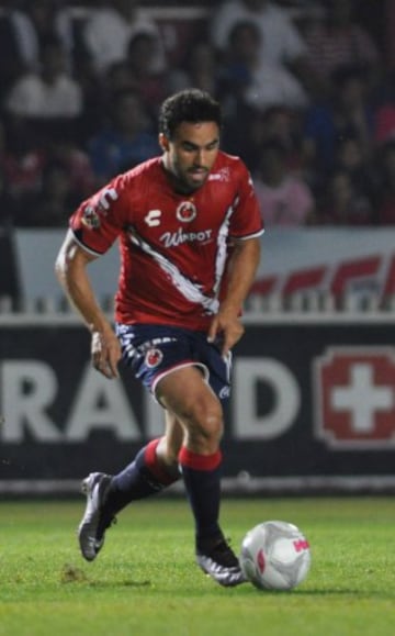 'El Paletas' formará parte del FC Juárez para el Apertura 2016, procedente de los Tiburones Rojos. El delantero de extracción americanista iniciará una nueva etapa como futbolista del Ascenso MX.