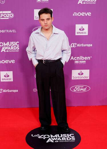 De Pol posa en la alfombra roja. 