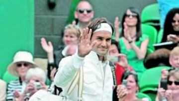 <b>MODELO. </b>Federer luce así en las pistas de Wimbledon.