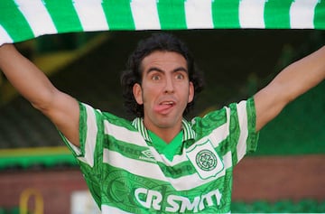 El polémico delantero centro italiano llegó al Celtic en la temporada 96/97 procedente del Milan.