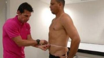 Ronaldo ha reducido su peso de 118 a 98 kilos y el contorno de su vientre de 107 a 98 cent&iacute;metros.
