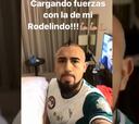 Vidal repite la cábala: música y camiseta del Rodelindo Román