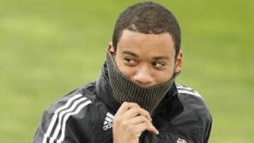 Marcelo Vieira, defensa brasileño del Real Madrid, aseguró hoy en rueda de prensa que la plantilla madridista no puede "pensar sólo" en el partido que tendrá que jugar el próximo 3 de mayo ante el Barcelona, y destacó que el conjunto madridista tiene que pensar en el resto de encuentros para ganar la Liga.