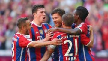 El Bayern sigue líder firme y el Dortmund, en caída libre