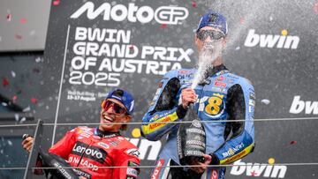 Aldeguer y Márquez en el podio de Austria.
