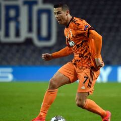 "Cristiano pateó el aire como un viejo sin equilibrio"