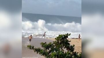 Heroico surfista salva a una mujer que se ahogaba