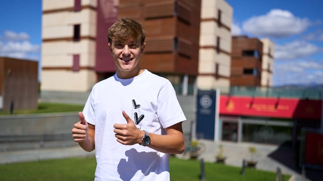 Jesús Rodríguez: “Quiero volver al Betis y ganar algún trofeo”