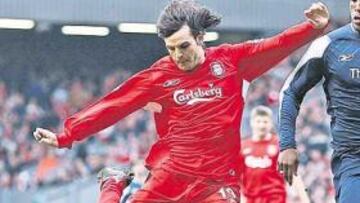 <b>REGRESO. </b>Fernando Morientes está dispuesto a volvel a jugar al fútbol español. En concreto, al Valencia.