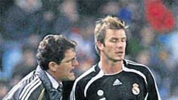 Capello da instrucciones a Beckham