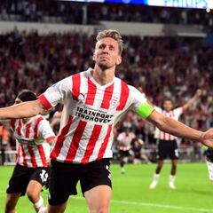 Luuk de Jong elimina al Monaco