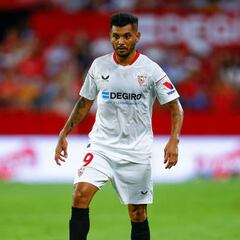 Will Tecatito Corona be available for 2022 World Cup?