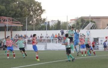 Partido de semifinales de Cadetes entre el Atlético de Madrid y el Betis.