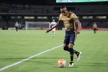 La crónica en imágenes de la goleada de Pumas a Olimpia