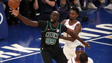 Tacko Fall, dos mates y la ovaci¨®n del Madison en su debut NBA