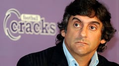 Enzo Francescoli cuestionó el uso del VAR en la serie con Vélez