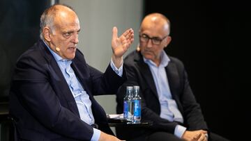 09/09/22 LALIGA PRESENTACION CONTROL ECONOMICO
JAVIER TEBAS Y JAVIER GOMEZ , DIRECTOR GENERAL COORPORATIVO DE LA LIGA