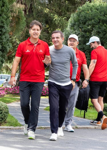 Alfonso Pérez llegando al campo de golf 'La Herrería', que acogió el XXII Torneo Benéfico de Golf de la Clínica Menorca.