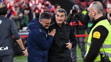 20/12/2023 PARTIDO PRIMERA DIVISION
ATHLETIC DE BILBAO - LAS PALMAS
ERNESTO VALVERDE y GARCIA PIMIENTA
SALUDO ENTRENADORES