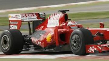 <b>NUEVO TEST.</b> El austriaco Christian Klien marcó el mejor registro en la primera jornada de la segunda semana de entrenamientos en el circuito de Sahkir, después de la pausa que tuvieron los tres equipos presentes durante el fin de semana.