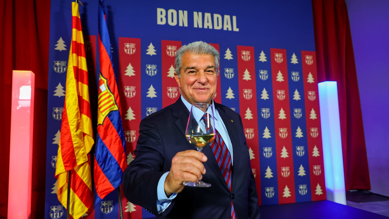 Laporta ataca al Real Madrid en plena cena de Navidad del Barcelona