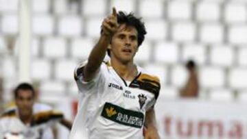 Asen celebra un gol.