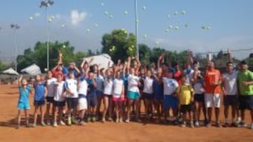 Hermes Gamonal cre&oacute; un equipo multidisciplinario, con colegio, sic&oacute;logos y presta asesor&iacute;as.