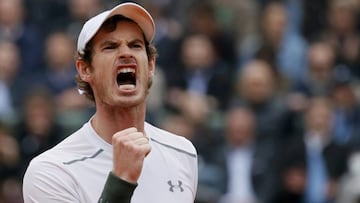 Murray sets up meeting with defending champ Wawrinka