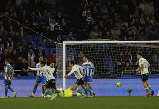 El déficit del Deportivo está en Riazor: más puntos perdidos que ganados