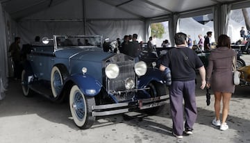 Tercera edición de la reunión y exhibición de automóviles clásicos en el circuito del Jarama