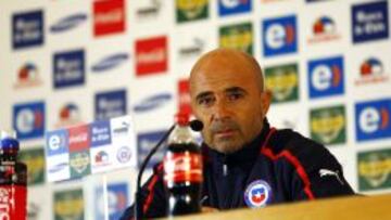 Sampaoli ha reiterado en varias ocasiones que el 4 de enero decidir&aacute; si sigue o no al mando de la Roja. 