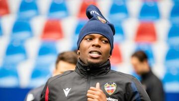 Vukcevic, Róber, Son y Cantero, ausentes en la sesión