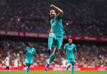 2-2. Nacho Fernández celebra el segundo gol.