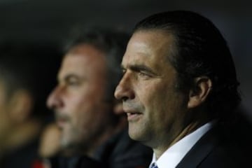 Futbol, Chile v Jamaica.
Partido amistoso 2016.
El entrenador de la seleccion chilena Juan Antonio Pizzi, dirige a sus jugadores  durante el partido amistoso contra Jamaica en el estadio Sausalito de ViÃ±a del Mar, Chile.
27/05/2016
Marcelo Hernandez/Photosport**********

Football, Chile v Jamaica.
Chile's head coach Juan Antonio Pizzi gives interacts to his players during the friendly football match against Jamaica at the Sausalito stadium in Vina del Mar, Chile.
27/05/2016
Marcelo Hernandez/Photosport*