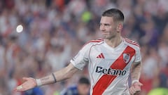 Mastantuono da otro golpe