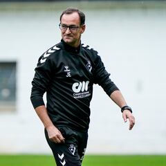 Etxeberria vuelve a casa por el derbi vasco de Lezama